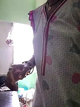 Hotty-Nidhi online show from March 2025 06:14:02 AM