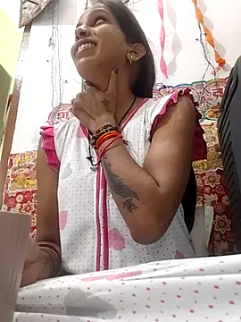 Snapshot of Hotty-Nidhi chatting on June 2026 03:26:01 AM Hotty-Nidhi online show from June 2026 03:26:01 AM