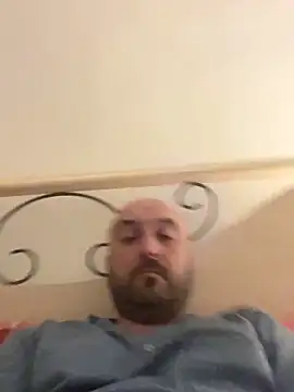 Snapshot of maxxxio12 chatting on March 2025 11:37:02 AM maxxxio12 online show from March 2025 11:37:02 AM