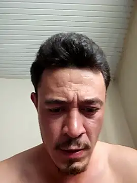 Snapshot of Thunderbolt121 chatting on November 2025 01:33:02 PM Thunderbolt121 online show from November 2025 01:33:02 PM