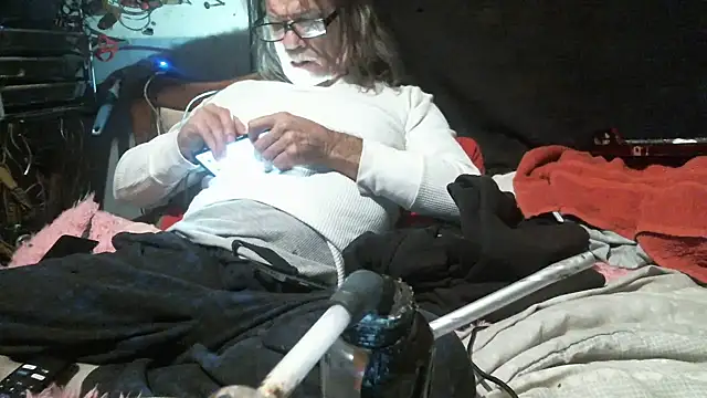 hahard1onestill online show from February 2026 03:04:01 AM