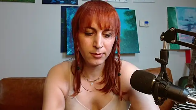 Snapshot of ChewyCandy chatting on October 2025 11:29:02 PM ChewyCandy online show from October 2025 11:29:02 PM