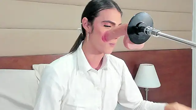 shantall skinny online show from October 2025 04:00:02 AM