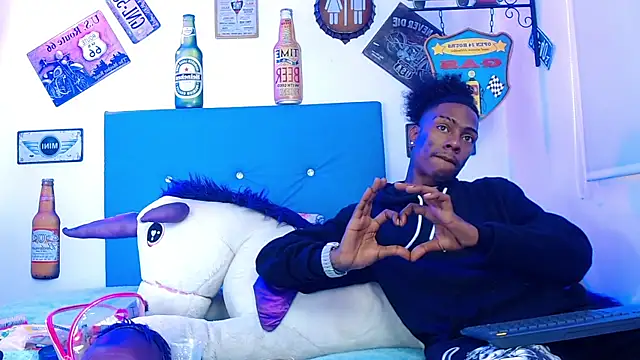 lili roussi online show from March 2026 08:03:01 PM