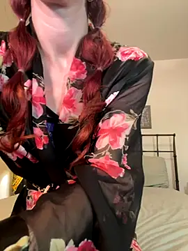 SusieandLacey online show from November 2025 12:24:02 AM