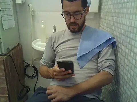 Snapshot of pdasgyn chatting on October 2025 02:48:01 PM pdasgyn online show from October 2025 02:48:01 PM