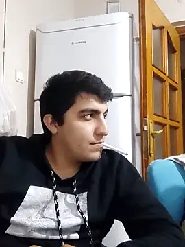 Snapshot of Kadir1320@xh chatting on October 2025 12:44:01 AM Kadir1320xh online show from October 2025 12:44:01 AM