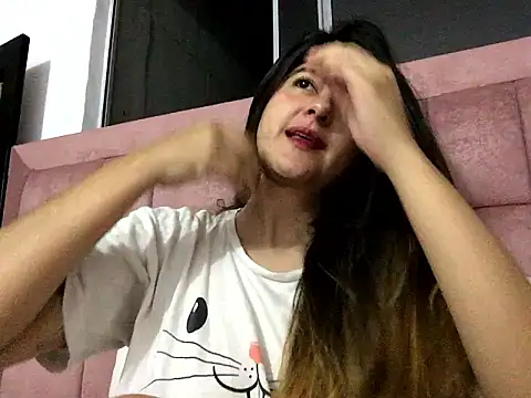 skyler1195 online show from January 2026 07:23:01 AM