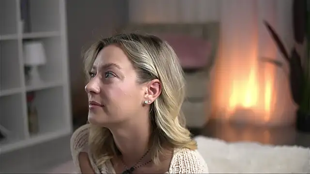 AnnastasiaMills online show from June 2026 08:41:02 PM