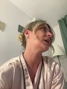 AnnastasiaMills online show from June 2026 07:26:01 PM