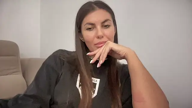 AngelinaMeov online show from November 2025 07:46:02 PM