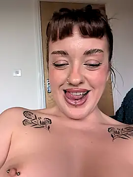 Petite Juicy Olive online show from May 2026 08:08:02 AM