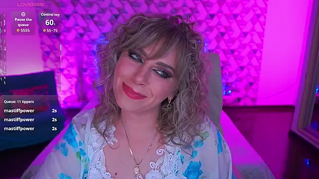 CandyLadyyy online show from May 2026 08:27:02 PM