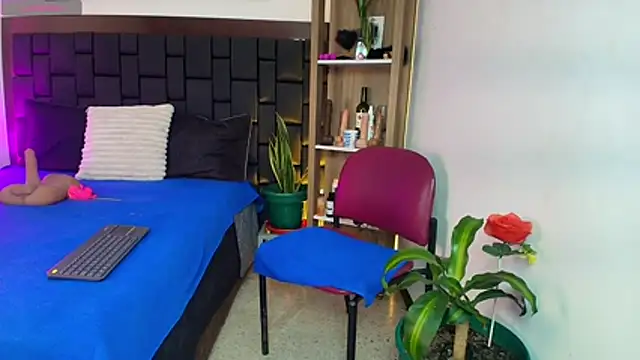 EllenaBoobs  online show from March 2026 03:23:02 AM