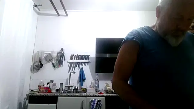 Berg Boy online show from March 2026 04:24:02 AM