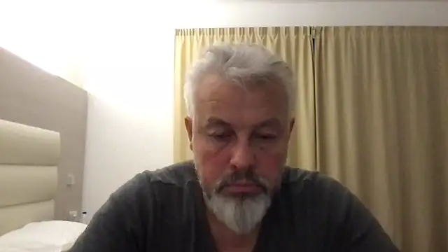 Berg Boy online show from April 2026 08:48:01 PM