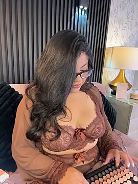 Snapshot of Alexa_Madisson chatting on April 2026 08:20:01 PM Alexa Madisson online show from April 2026 08:20:01 PM