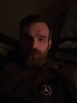 Snapshot of LKC94 chatting on March 2025 01:46:01 AM LKC94 online show from March 2025 01:46:01 AM