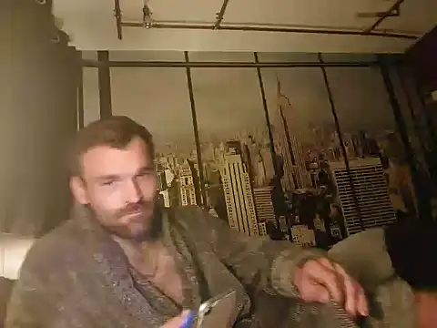 Snapshot of LKC94 chatting on October 2025 01:44:02 AM LKC94 online show from October 2025 01:44:02 AM