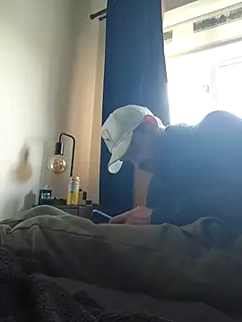 Snapshot of LKC94 chatting on October 2025 10:46:02 AM LKC94 online show from October 2025 10:46:02 AM