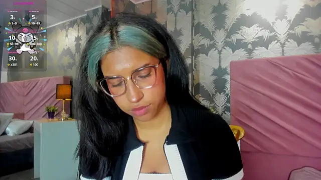 Karin Ks online show from November 2025 07:36:02 PM