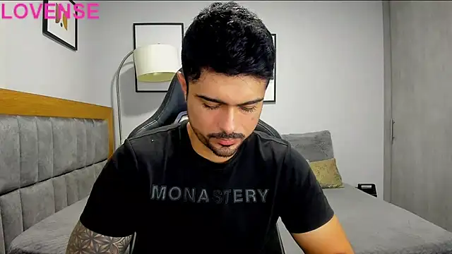 Dante Storm online show from October 2025 12:00:01 AM