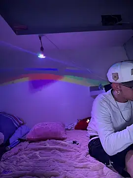 LoganPeny online show from November 2025 05:35:02 AM