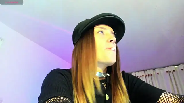 Hat girl online show from September 2025 04:56:01 AM