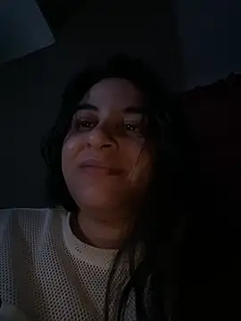 Veramaia online show from April 2026 10:18:01 PM