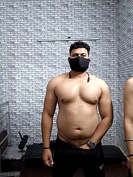 sumitsharma72 online show from April 2026 06:23:02 PM