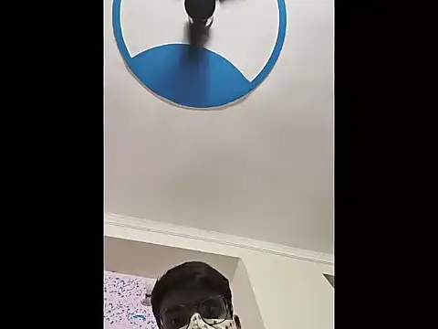 sutfvkii online show from April 2026 01:05:02 PM