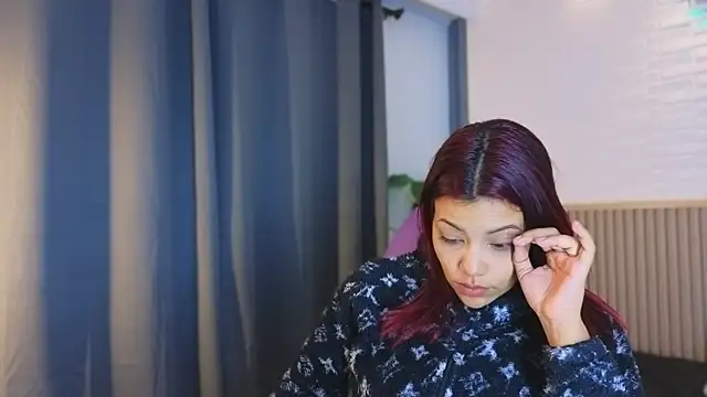 TiffanyWalk online show from January 2026 11:25:01 AM