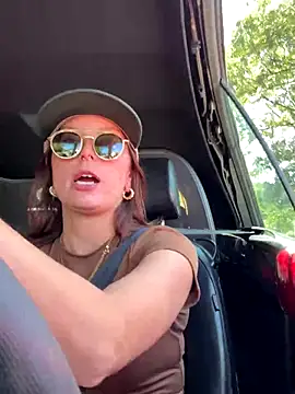 Snapshot of SpaceCowWhore chatting on September 2025 05:24:01 PM SpaceCowWhore online show from September 2025 05:24:01 PM