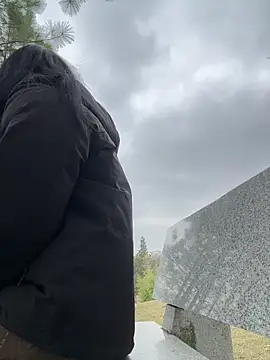 linger-23 online show from March 2026 05:11:02 AM