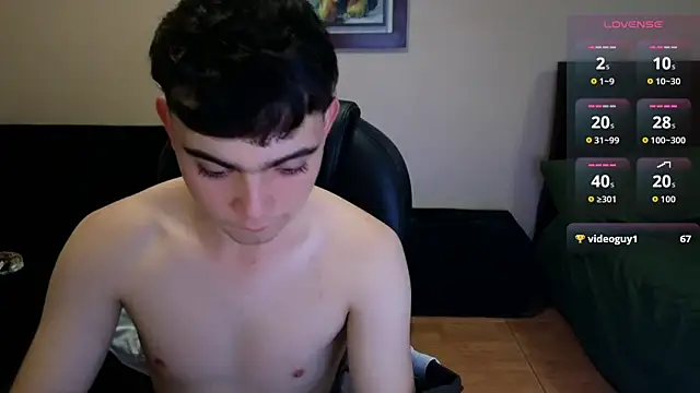 lukeboyce33 online show from April 2026 02:17:02 AM