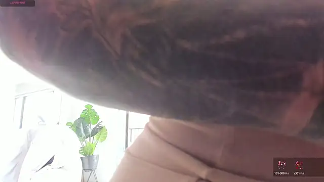 rouse  hallberg online show from September 2025 09:50:01 PM