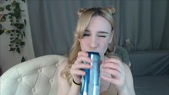 Mia  Kitty online show from March 2025 03:09:02 AM