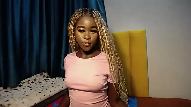 blackrose001 online show from October 2025 11:35:01 PM