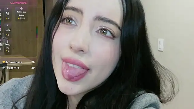 Rebbecawhite meow online show from January 2026 10:35:01 PM