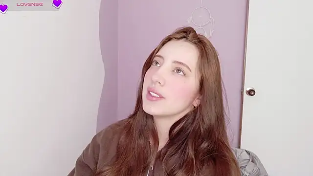 Rebbecawhite meow online show from July 2026 05:50:02 PM