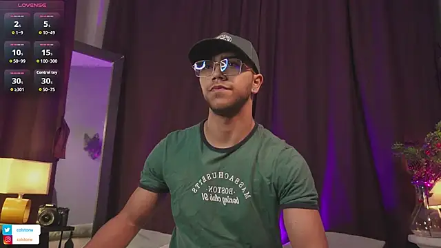 Snapshot of Colstorw_ chatting on December 2025 10:00:02 AM Colstorw online show from December 2025 10:00:02 AM