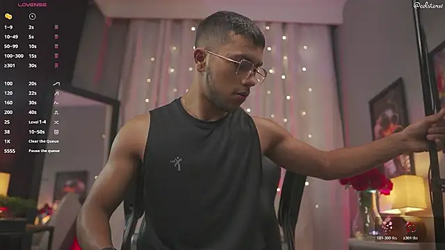 Snapshot of Colstorw_ chatting on March 2026 10:44:01 AM Colstorw online show from March 2026 10:44:01 AM