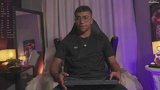 Snapshot of Colstorw_ chatting on March 2026 10:09:02 AM Colstorw online show from March 2026 10:09:02 AM