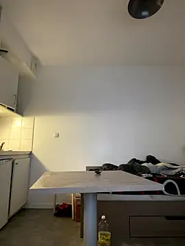 Renoirmonter online show from January 2026 10:04:01 PM