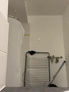 Renoirmonter online show from March 2026 04:35:01 PM