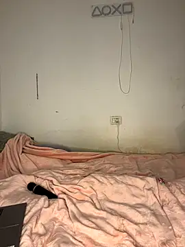 DarkVelvet online show from September 2025 08:32:02 PM