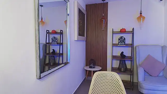 Coral Lise online show from October 2025 02:23:02 PM