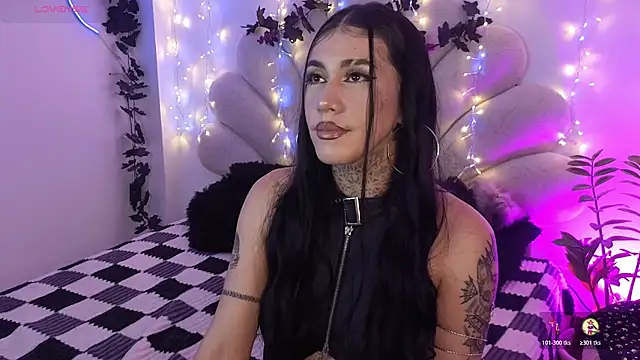 Snapshot of AnfisaLetyagho chatting on December 2025 01:35:02 AM AnfisaLetyagho online show from December 2025 01:35:02 AM