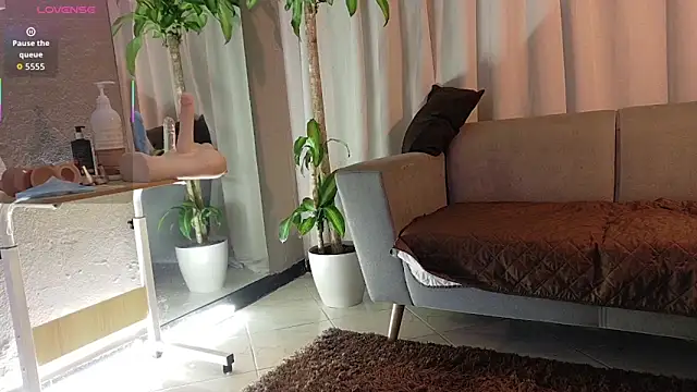 YuliethPetite online show from November 2025 11:33:02 AM