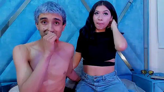 LauryAndNarem69 online show from November 2025 08:04:02 AM